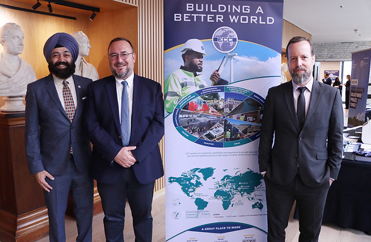 IMG_5798-WEB 1200x785